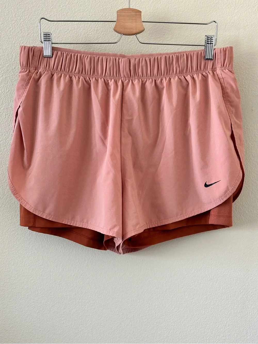 Nike Peach Dri-FIT 2-in1 Layered Athletic High-Rise Shorts Size XXL